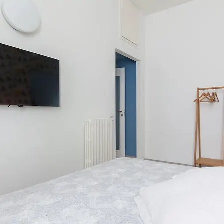 - Porta Venezia Apartment *
