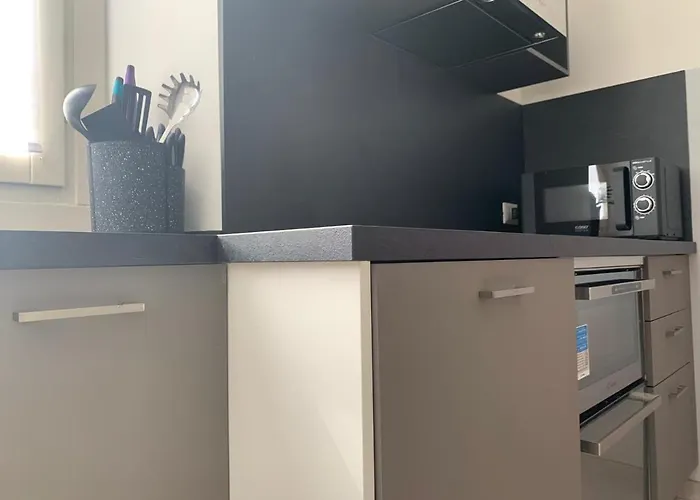 - Porta Venezia Apartment